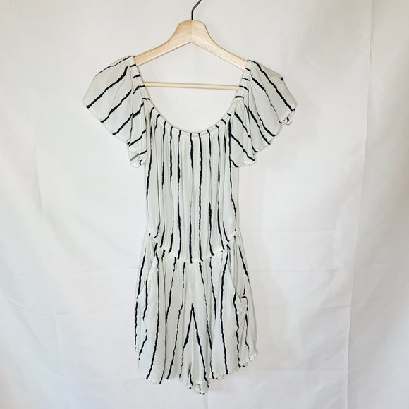 H&M White and Black Striped Romper Size 6 - Picture 2 of 9